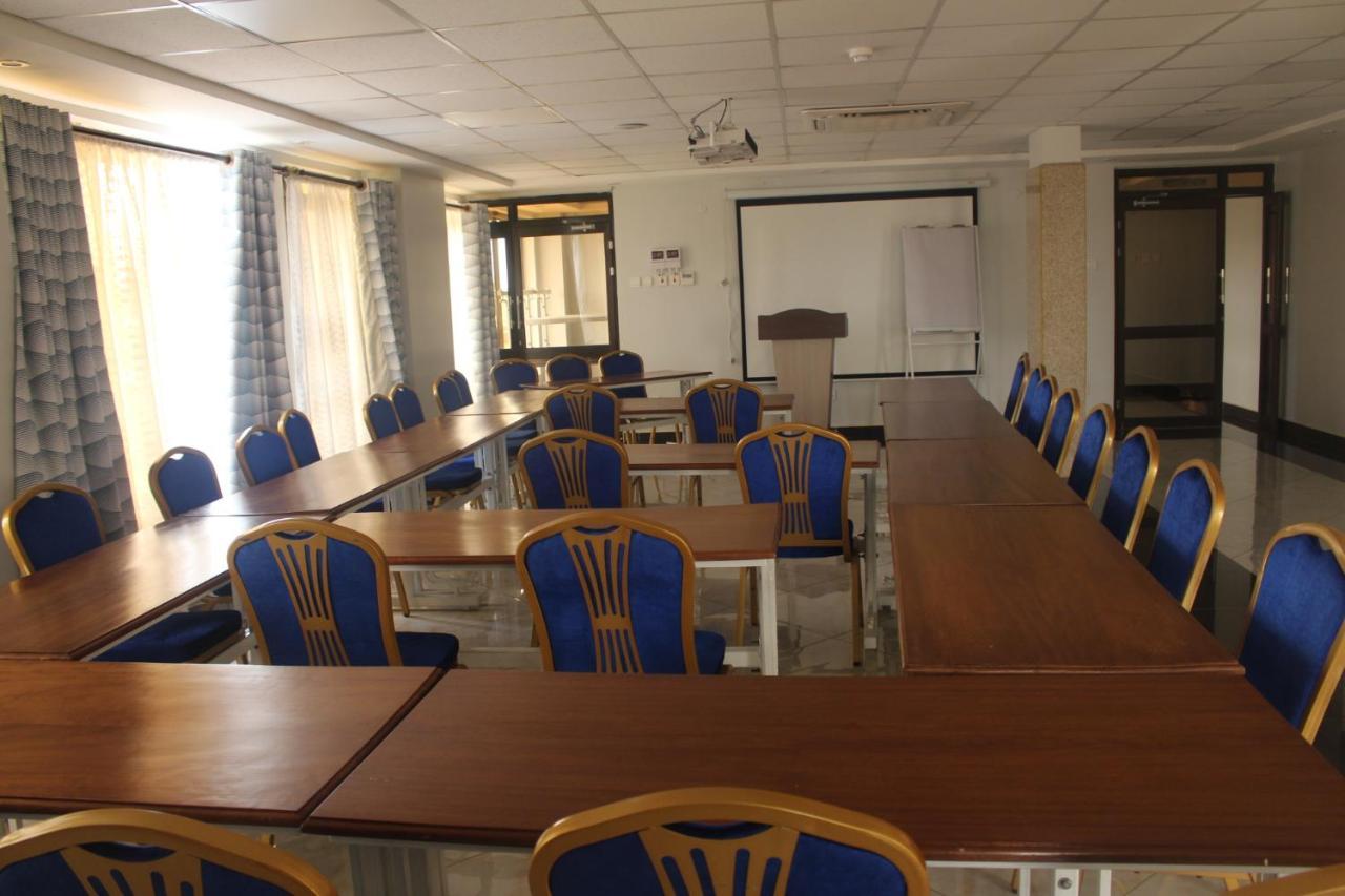 Prinias Hotel Kisumu Bagian luar foto