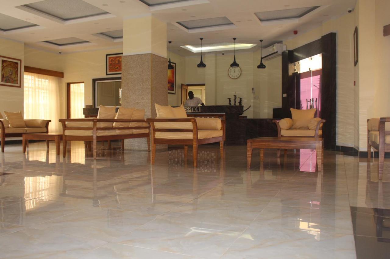 Prinias Hotel Kisumu Bagian luar foto