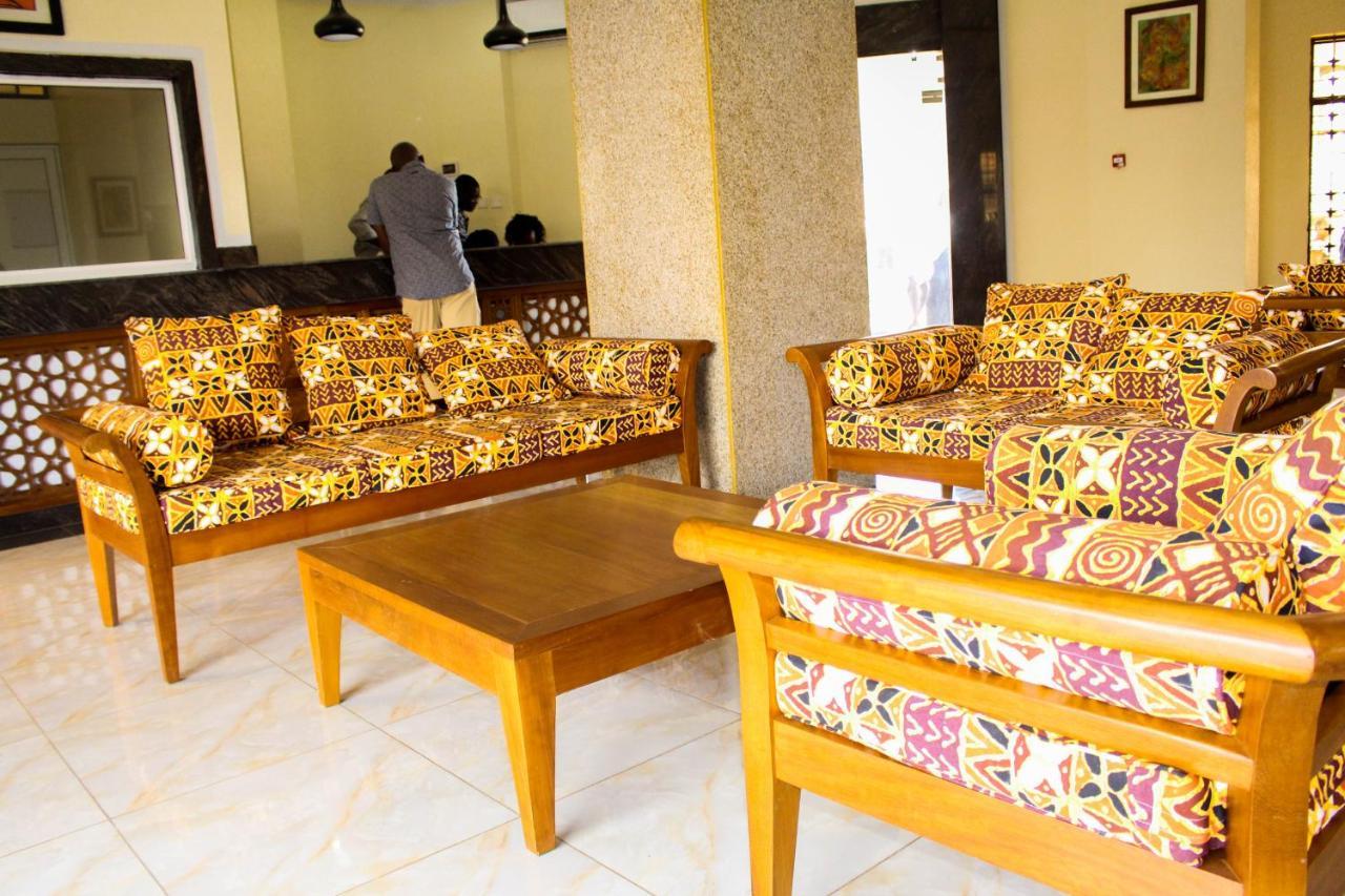 Prinias Hotel Kisumu Bagian luar foto