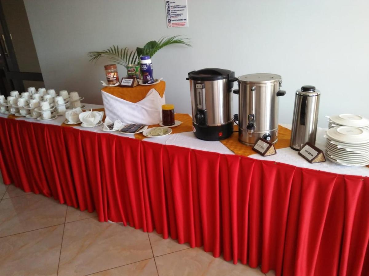 Prinias Hotel Kisumu Bagian luar foto