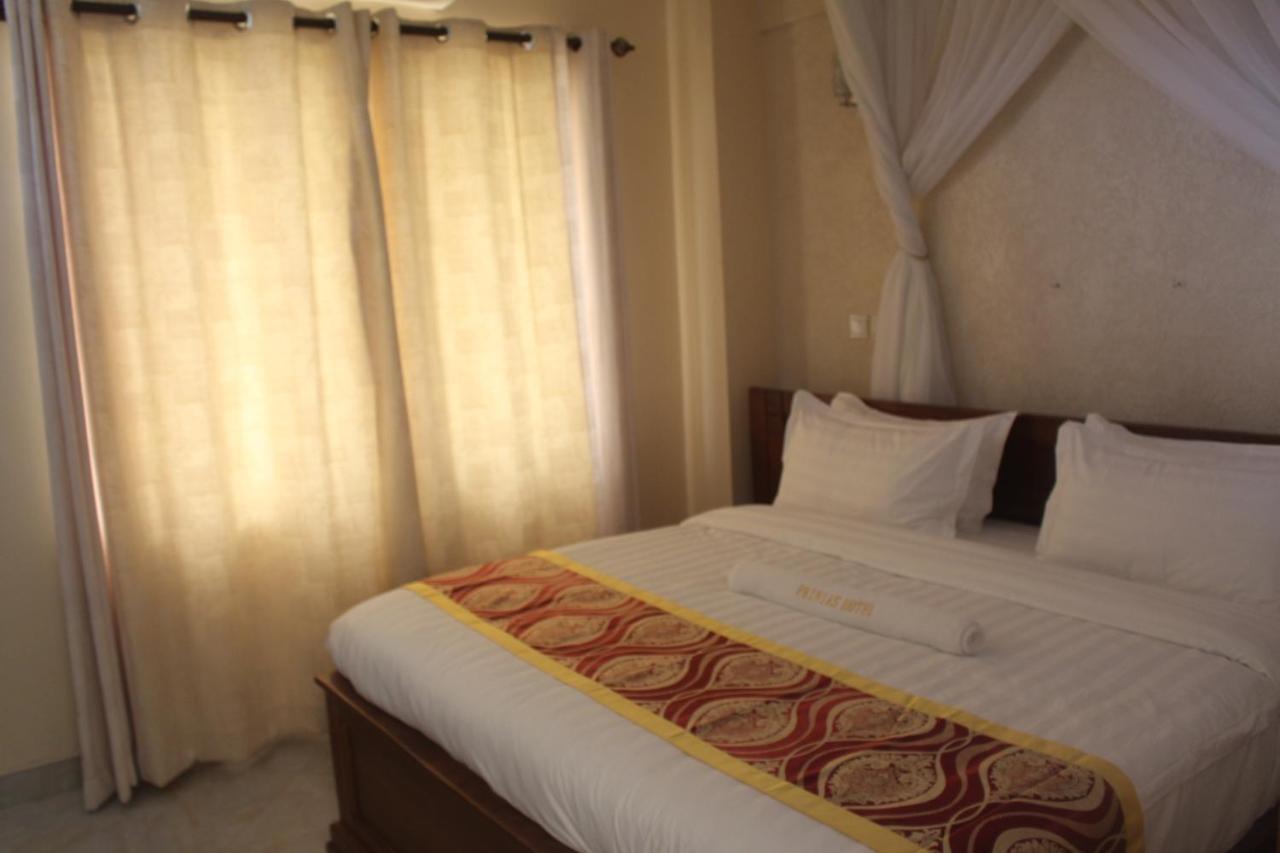 Prinias Hotel Kisumu Bagian luar foto