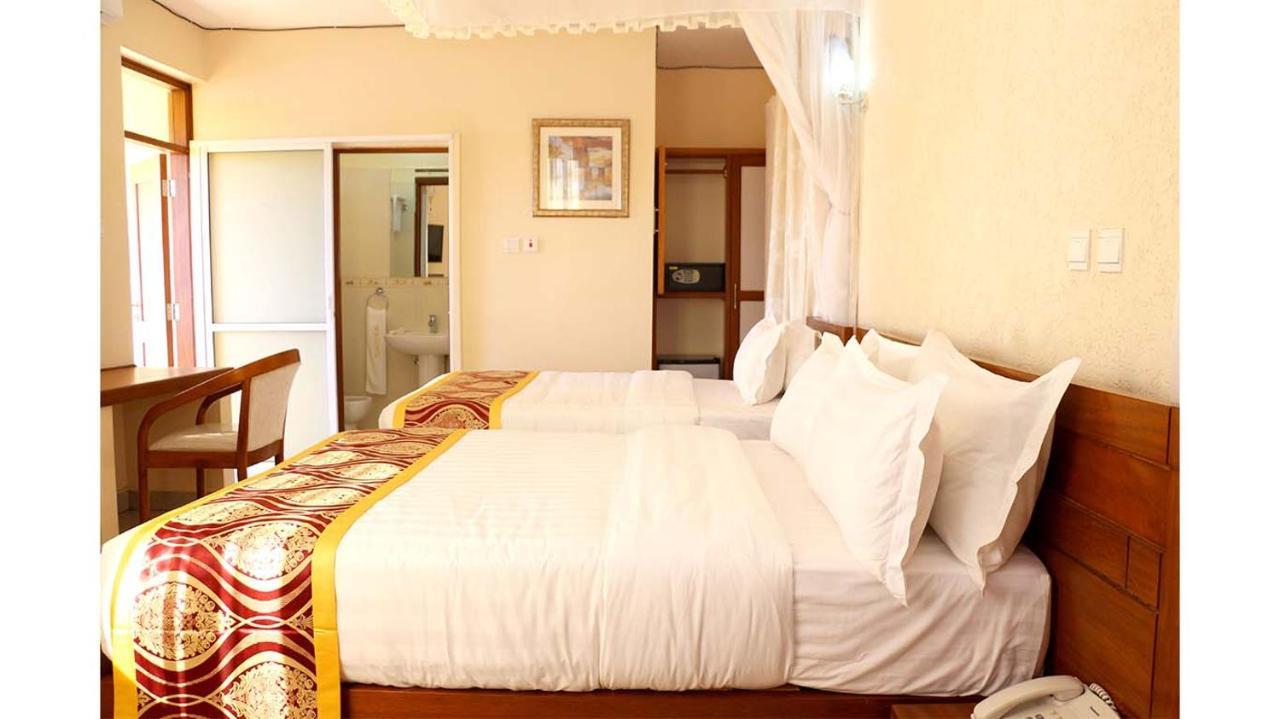 Prinias Hotel Kisumu Bagian luar foto