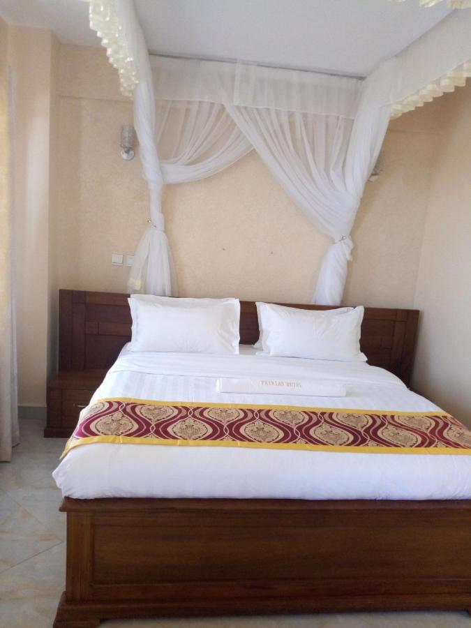 Prinias Hotel Kisumu Bagian luar foto